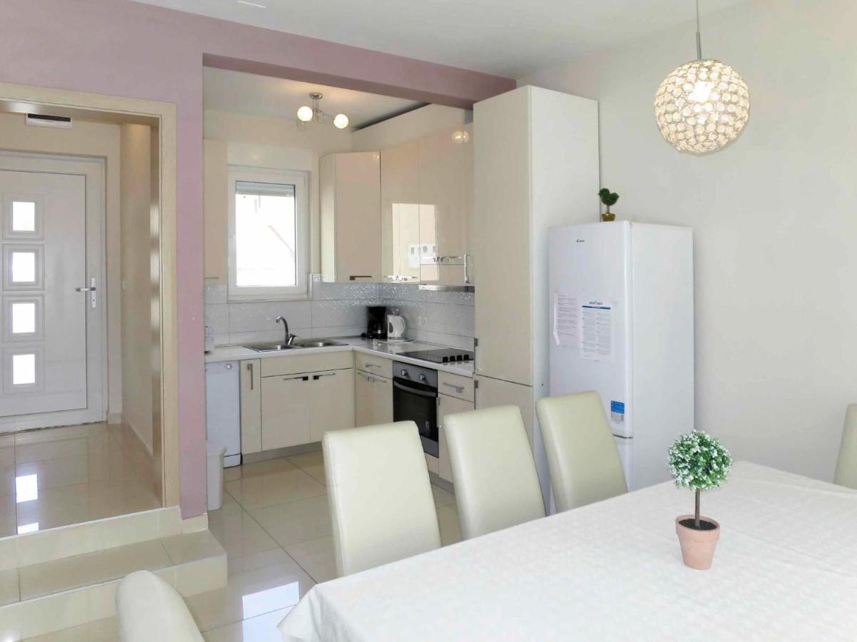 Holiday Home Silvija - Zad107 By Interhome Zadar Exterior photo